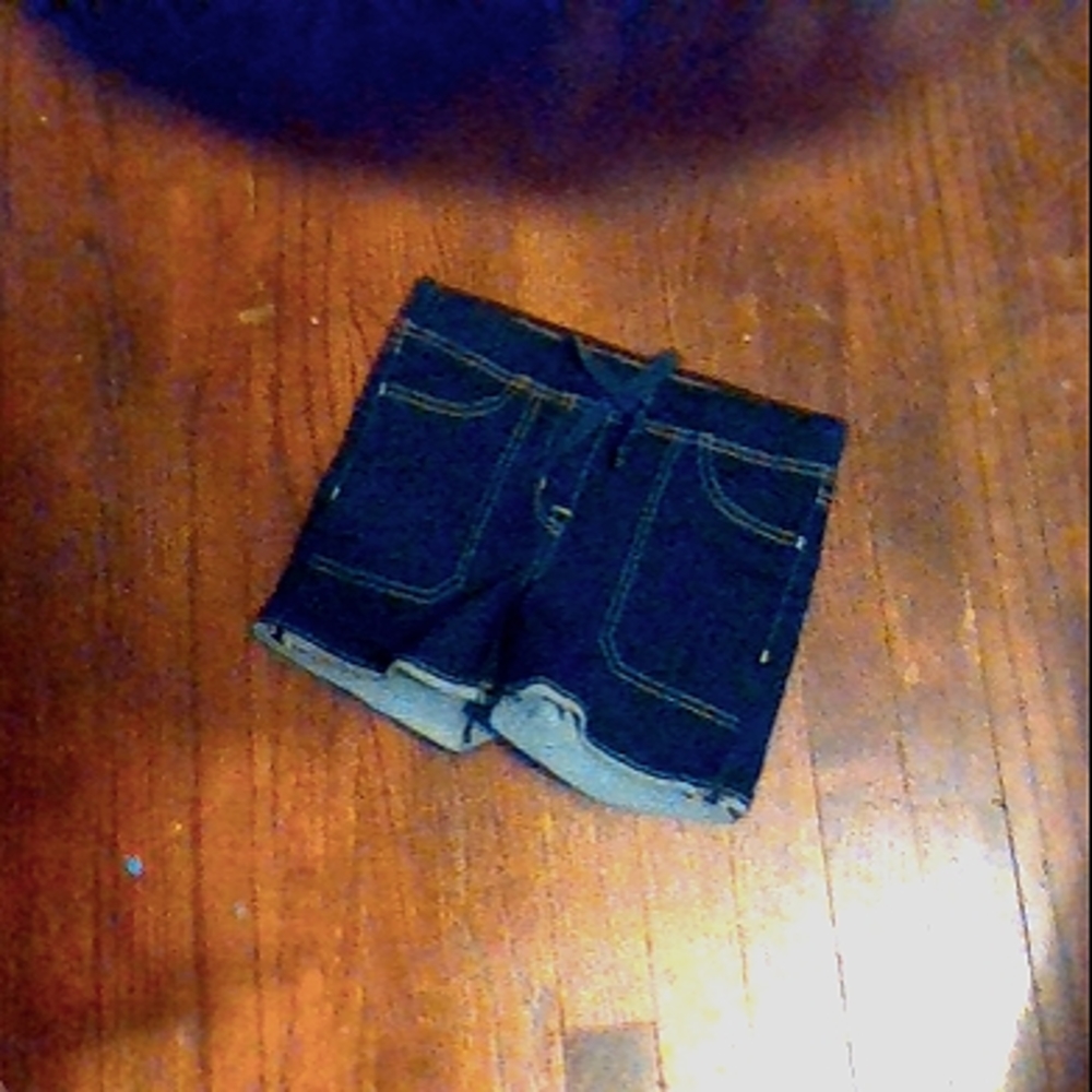 Brand: L.E.I Size: Medium Color: Dark Blue Jean